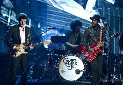 LOS ANGELES, CA - APRIL 18: (L-R) Musicians John Mayer and Gary Clark Jr. perform onstage at the 28th Annual Rock and Roll Hall of Fame Induction Ceremony at Nokia Theatre L.A. Live on April 18, 2013 in Los Angeles, California. (Photo by Kevin Winter/Getty Images)