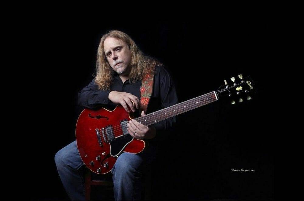 1325993503_warren_haynes-main_background