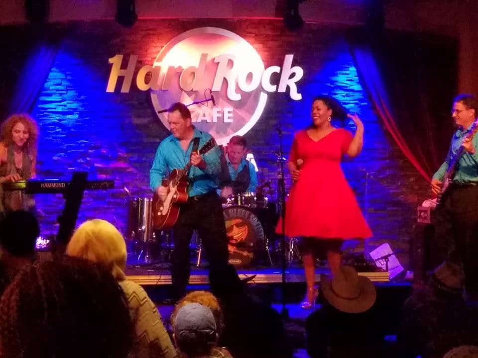 14102663_10208935774806274_5474744819674070148_n