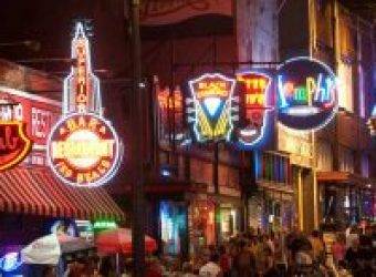 beale-street-memphis-at-night