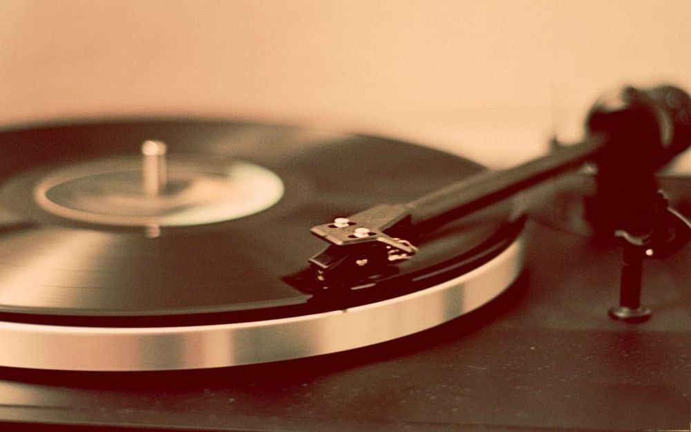 turntable_record_player