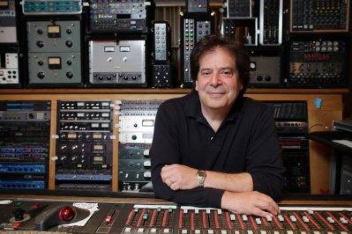 1174761_569774739724804_10497376_n