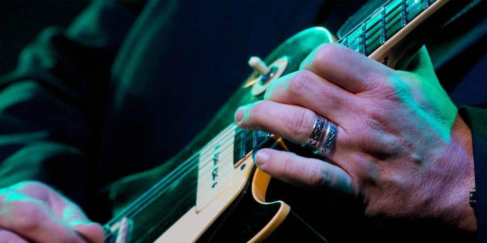 7 Ways to Build Speed on the Guitar