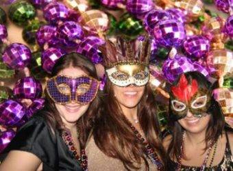 Mardi-Gras-Girls-Masks-1280x853