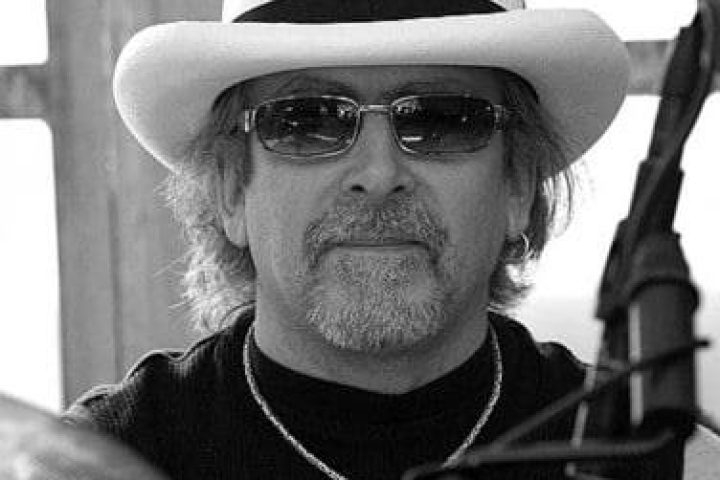 b39a3c_2f7595dda63e4adbb684e51a95967a92