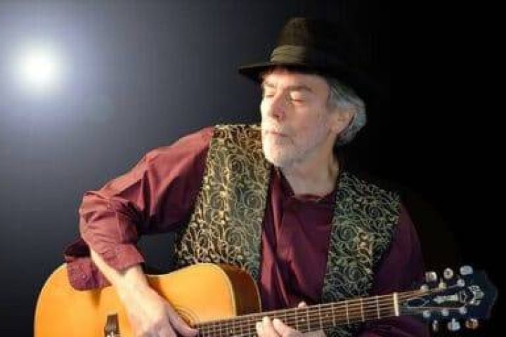 Blind-Lemon-Pledge-Feature