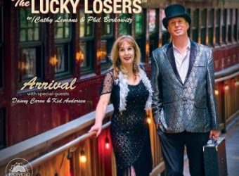 81qUrBVkGhL._SL1500_