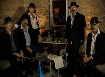 Reckless-And-Blue-Seven-Deadly-Gins