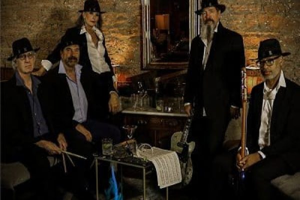 Reckless-And-Blue-Seven-Deadly-Gins