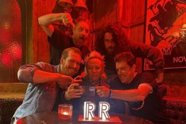 Riff Banner